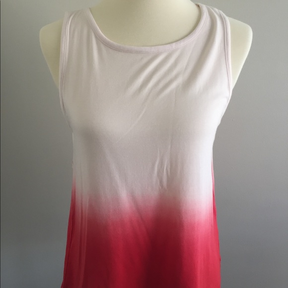 🌷SOLD🌷Threads 4 Thought Ombré Tulip Tank Top - Picture 5 of 8